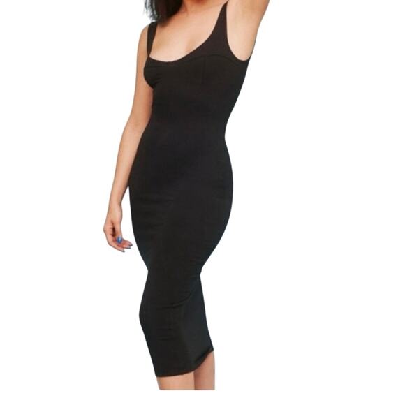 Reformation Dresses & Skirts - Reformation Dress Braun Sleeveless V-Neck Bodycon Midi Black Women's Size S